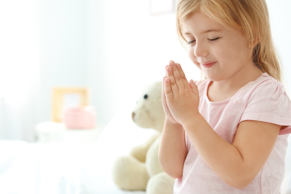 10 Short Morning Prayers For Kids – Free Printable!